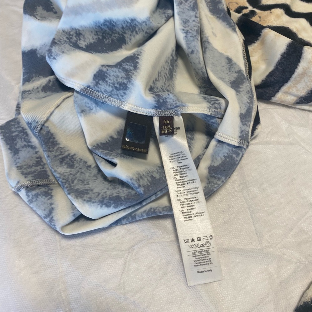 AUTHENTIC Roberto Cavalli animal print mini dress size 38 - Picture 6 of 6
